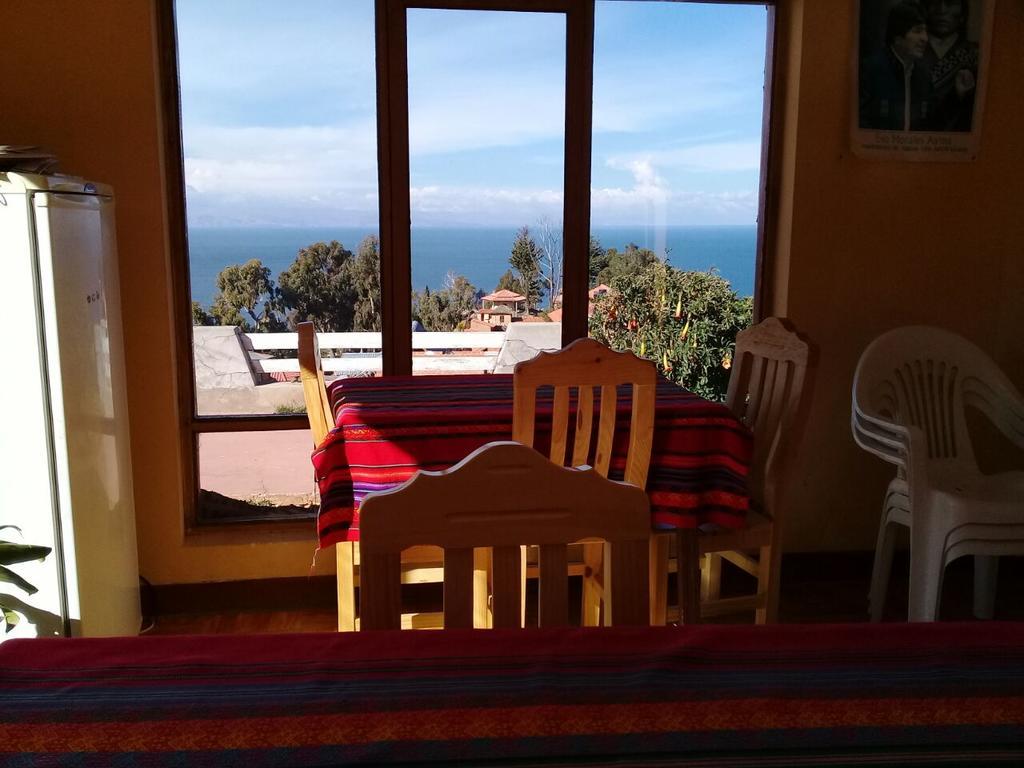 Hostal Tawri Isla del Sol Buitenkant foto